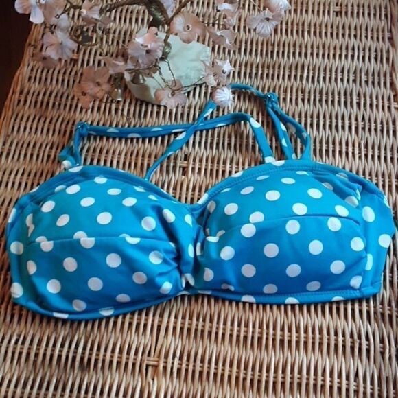 💫💫💫APT.9 BLUE POLKA DOT BIKINI TOP M - Picture 1 of 3